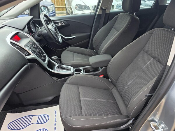 Used Vauxhall Astra 2011 for sale - 76315776: Photo 21