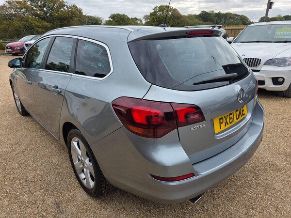 Used Vauxhall Astra 2011 for sale - 76315776: Photo 5