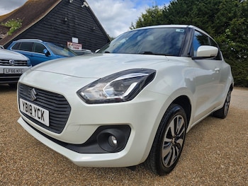 Used Suzuki Swift 2018 for sale - 75981912: Photo
