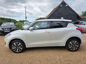 Used Suzuki Swift 2018 for sale - 75981912: Photo