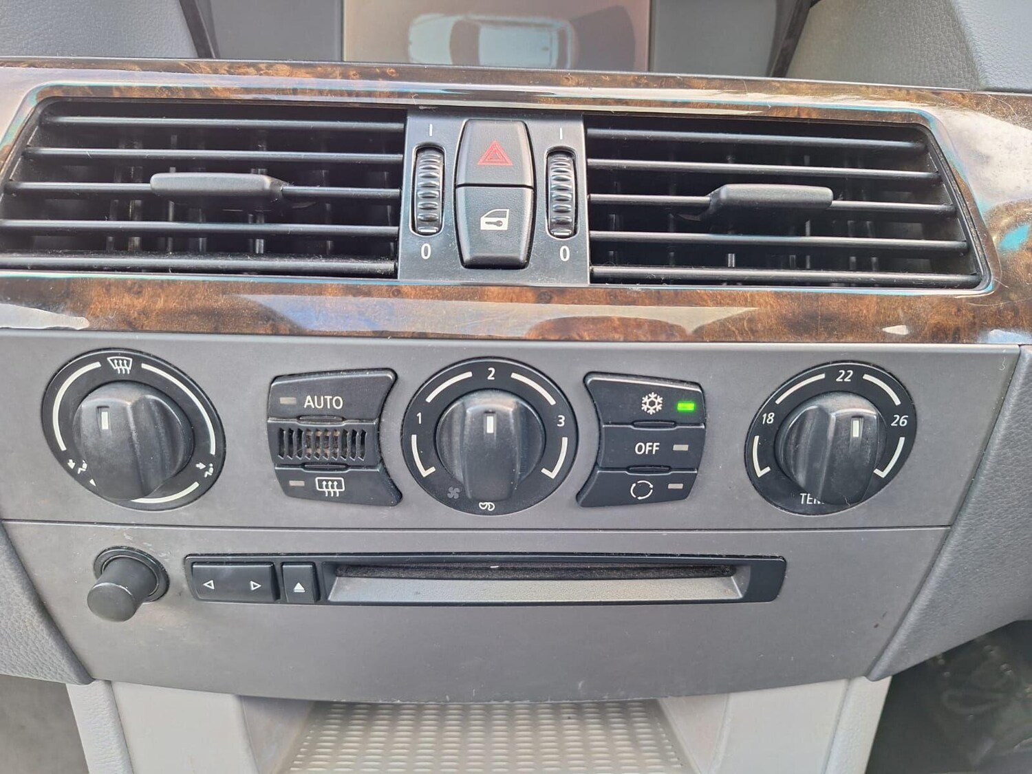 Used BMW 5 Series 2004 for sale - 76338671: Photo 26