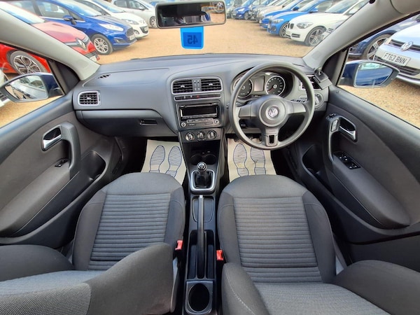 Used Volkswagen Polo 2014 for sale - 76229386: Photo 9