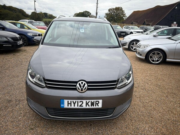 Used Volkswagen Touran 2012 for sale - 76310085: Photo 2