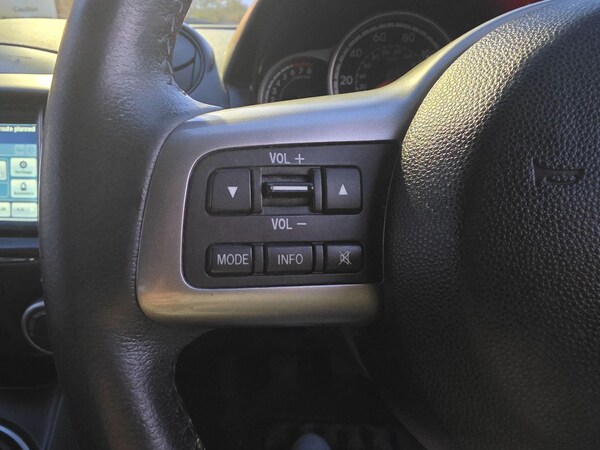Used Mazda Mazda2 2013 for sale - 76251702: Photo 12