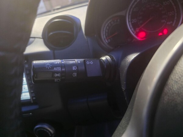 Used Mazda Mazda2 2013 for sale - 76251702: Photo 24