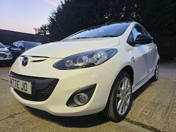 Used Mazda Mazda2 2013 for sale - 76251702: Photo 3