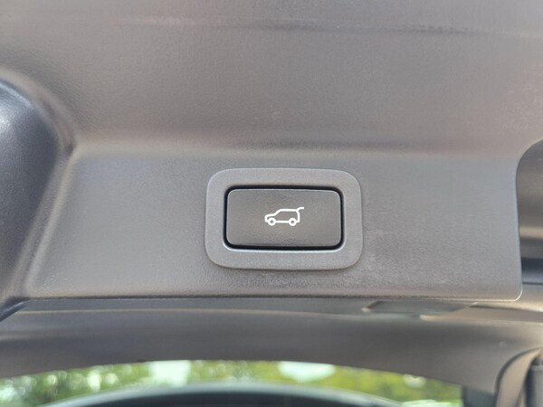 Used Jaguar F-Pace 2017 for sale - 76168606: Photo 19