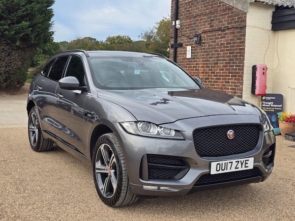 Used Jaguar F-Pace 2017 for sale - 76168606: Photo 1