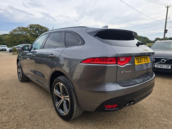Used Jaguar F-Pace 2017 for sale - 76168606: Photo 5