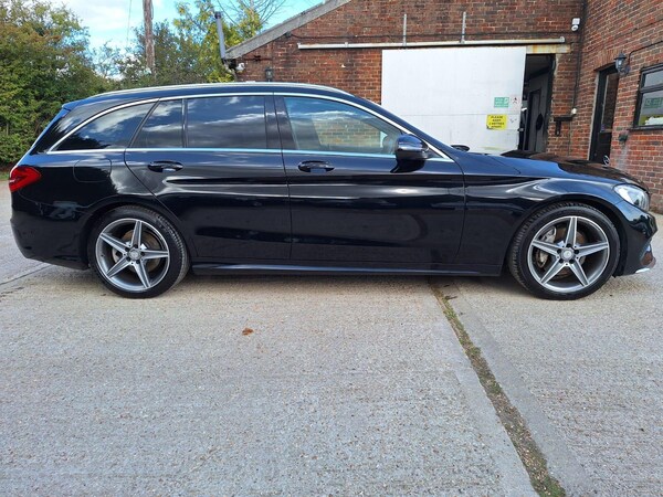 Used Mercedes-Benz C-Class 2015 for sale - 76062266: Photo 5