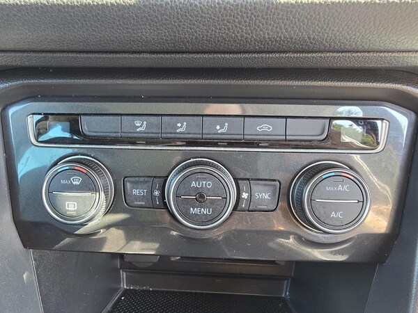 Used Volkswagen Tiguan 2017 for sale - 76229362: Photo 17