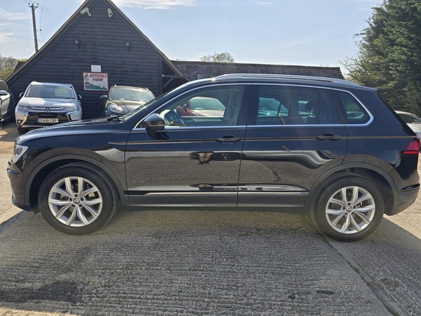 Used Volkswagen Tiguan 2017 for sale - 76229362: Photo 6