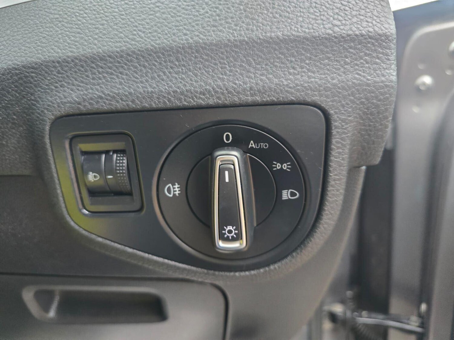 Used Volkswagen Golf SV 2014 for sale - 76410457: Photo 22