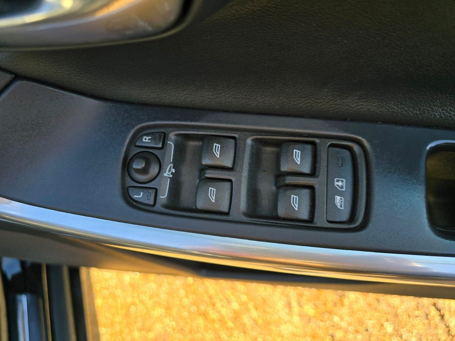 Used Volvo XC60 2016 for sale - 76528842: Photo 20