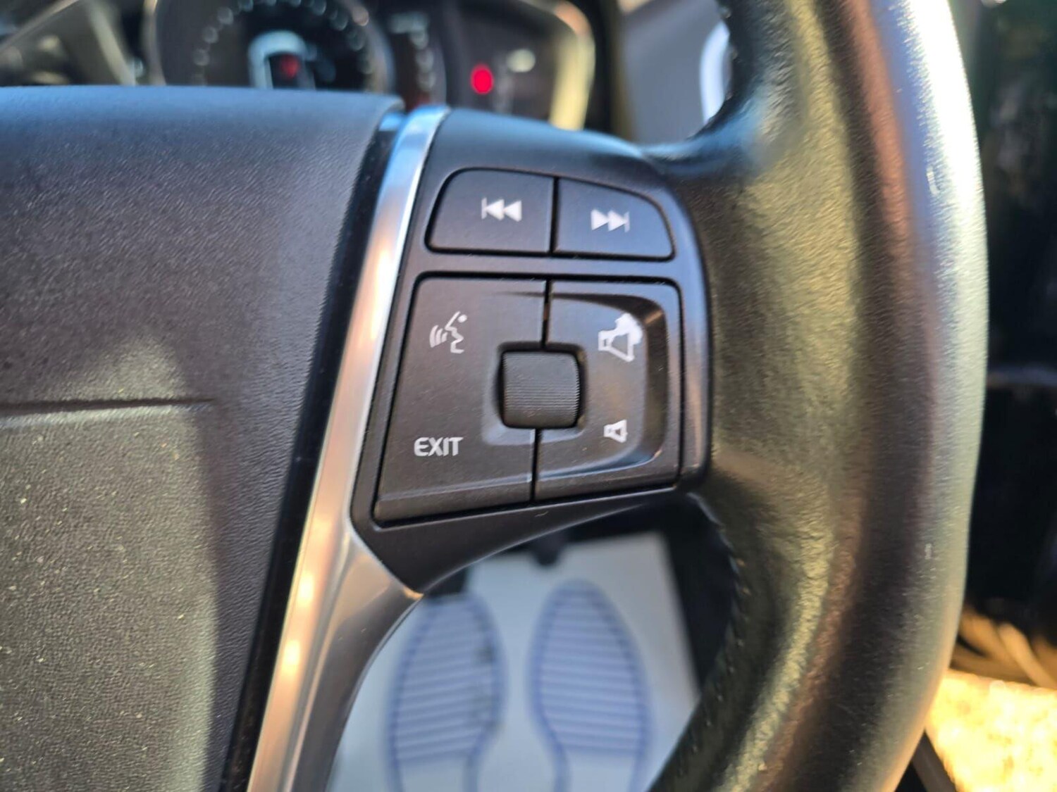 Used Volvo XC60 2016 for sale - 76528842: Photo 24