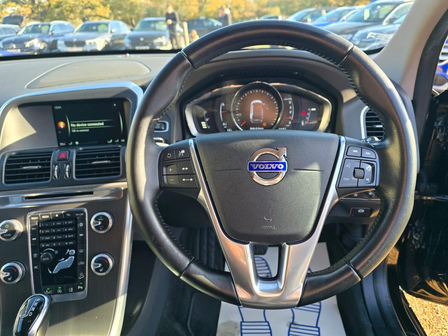 Used Volvo XC60 2016 for sale - 76528842: Photo 34