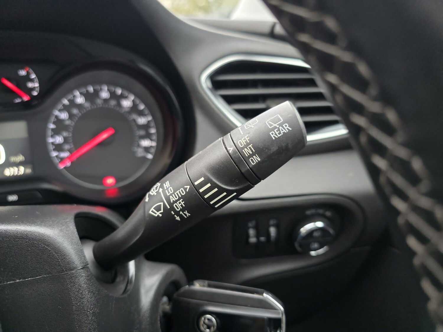 Used Vauxhall Grandland X 2018 for sale - 75981888: Photo 29