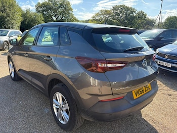 Used Vauxhall Grandland X 2018 for sale - 75981888: Photo