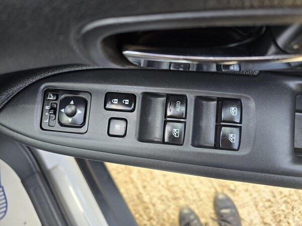 Used Mitsubishi Outlander 2016 for sale - 76229379: Photo 15