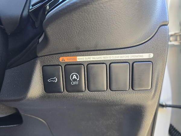 Used Mitsubishi Outlander 2016 for sale - 76229379: Photo 33