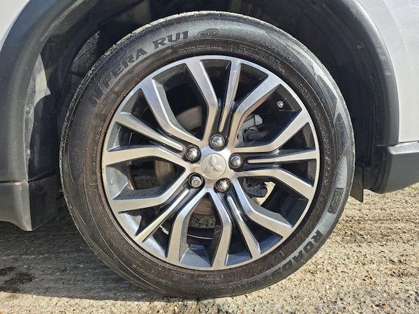 Used Mitsubishi Outlander 2016 for sale - 76229379: Photo 40