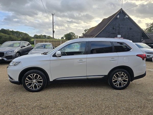 Used Mitsubishi Outlander 2016 for sale - 76229379: Photo 7