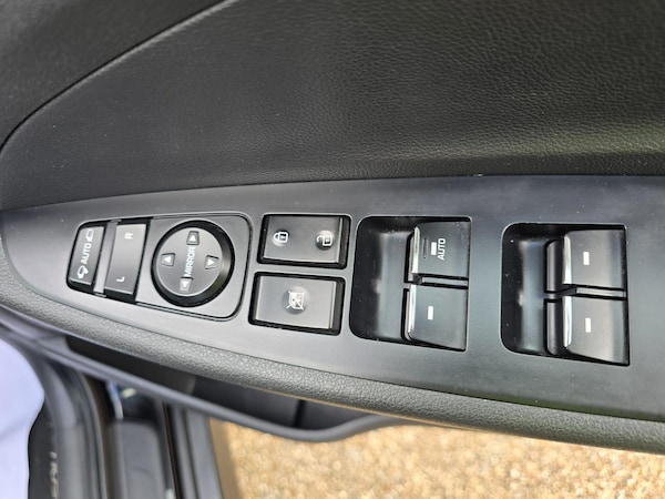 Used Hyundai TUCSON 2017 for sale - 76176226: Photo 21