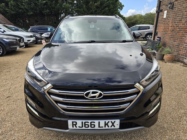Used Hyundai TUCSON 2017 for sale - 76176226: Photo 2