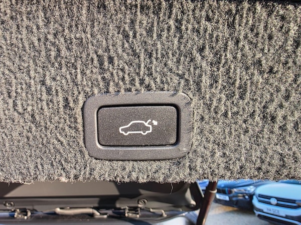 Used Volvo XC60 2015 for sale - 76251709: Photo 13