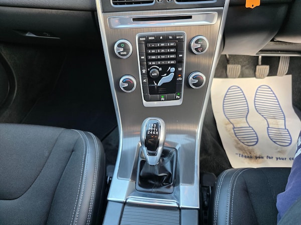 Used Volvo XC60 2015 for sale - 76251709: Photo 19