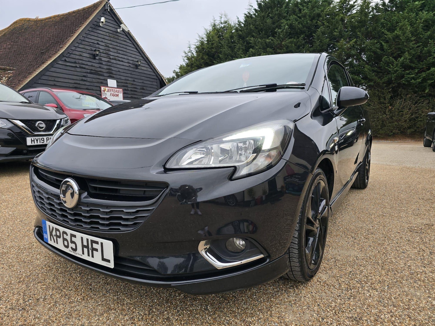 Used Vauxhall Corsa 2015 for sale - 76271844: Photo 2