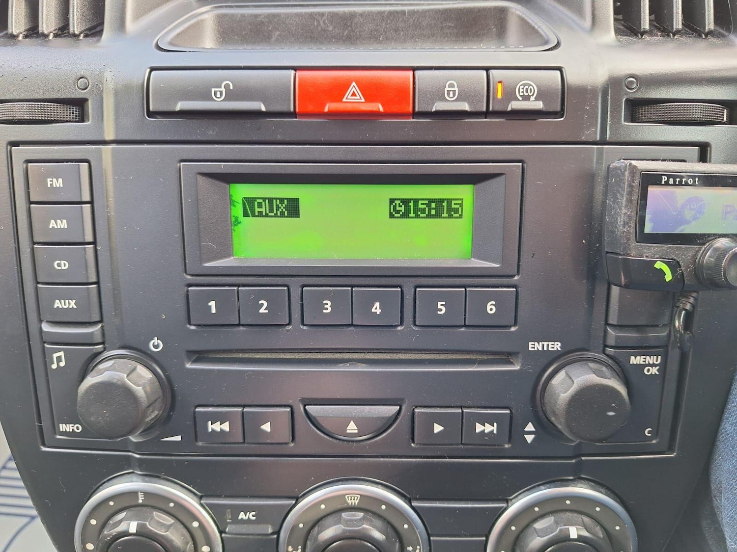 Used Land Rover Freelander 2 2011 for sale - 76361692: Photo 19