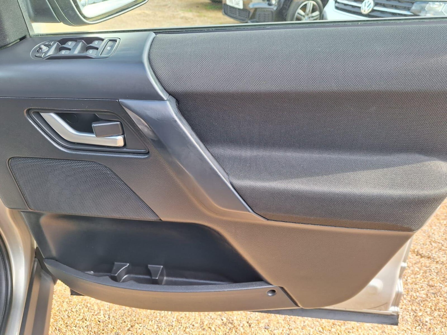 Used Land Rover Freelander 2 2011 for sale - 76361692: Photo 28