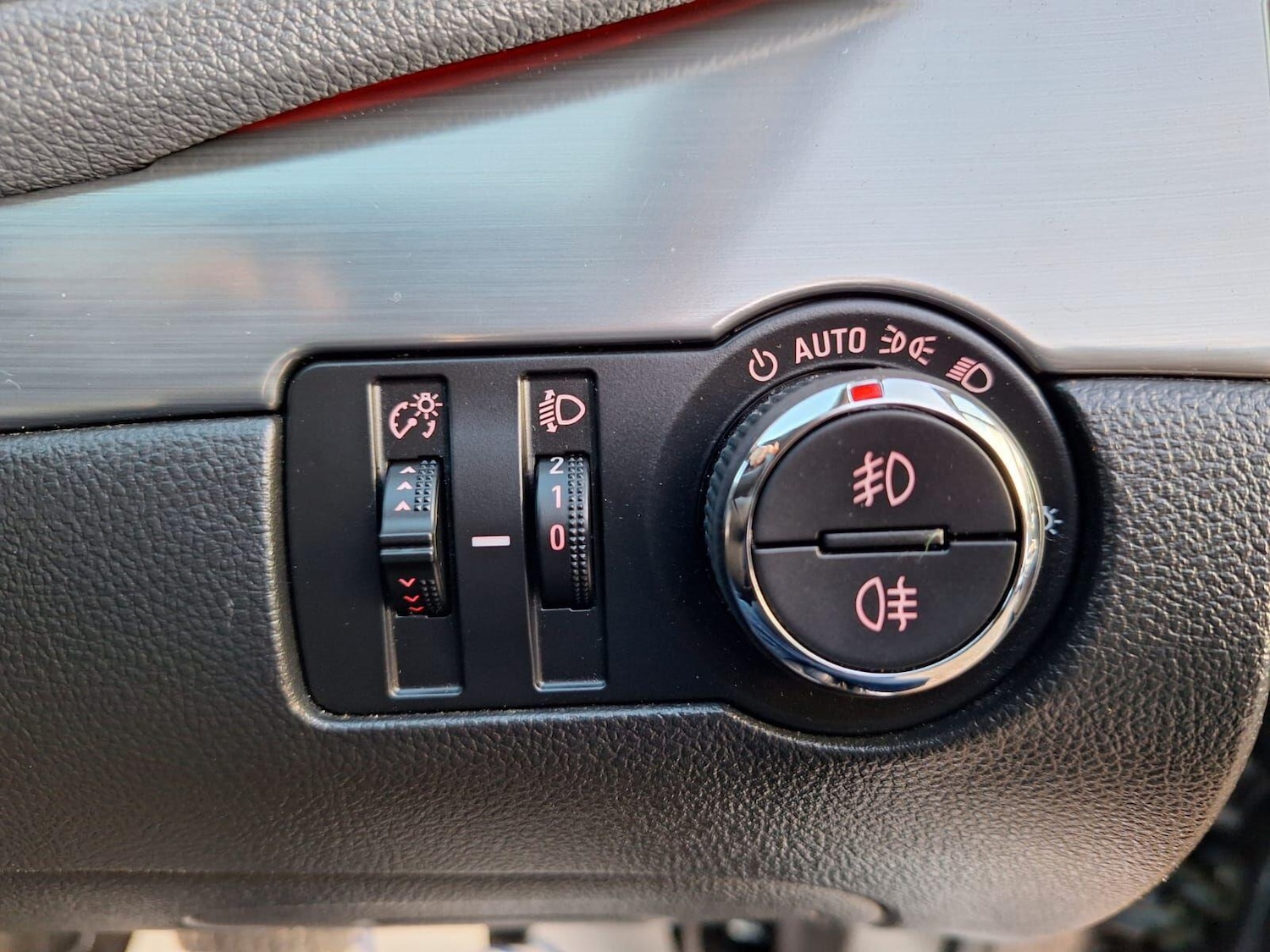 Used Vauxhall Mokka 2015 for sale - 76400599: Photo 18