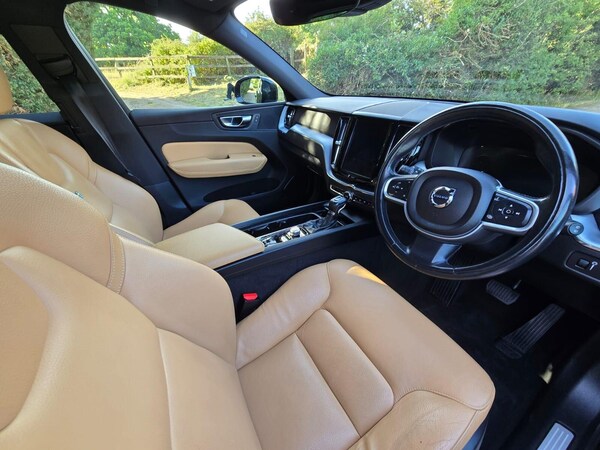 Used Volvo XC60 2018 for sale - 75981881: Photo 14