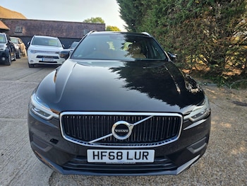 Used Volvo XC60 2018 for sale - 75981881: Photo 2