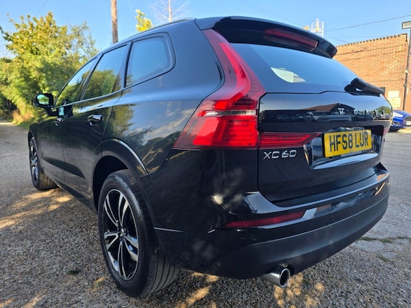 Used Volvo XC60 2018 for sale - 75981881: Photo 6