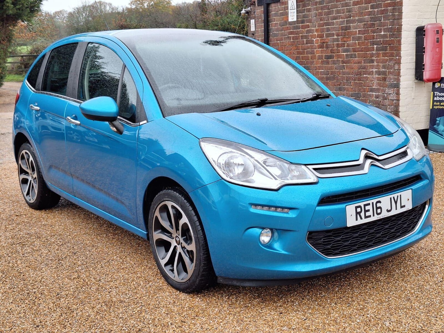 Used Citroen C3 2016 for sale - 76586775: Photo 1