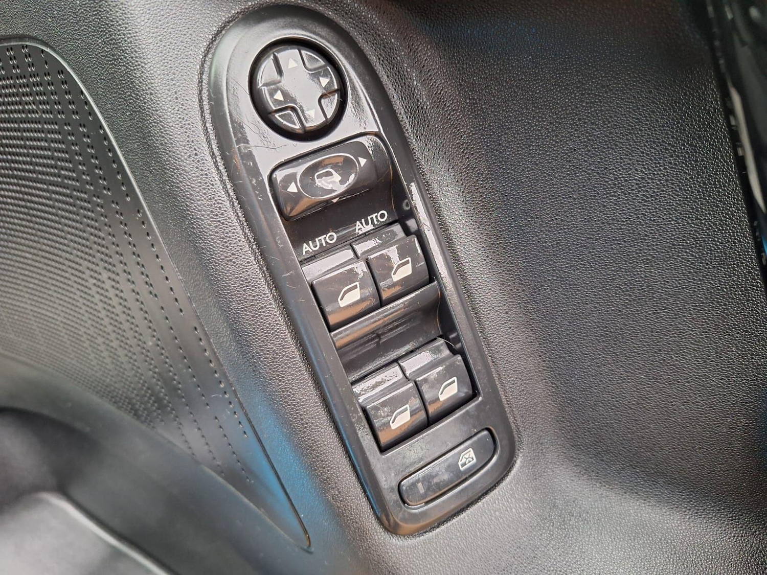 Used Citroen C3 2016 for sale - 76586775: Photo 15