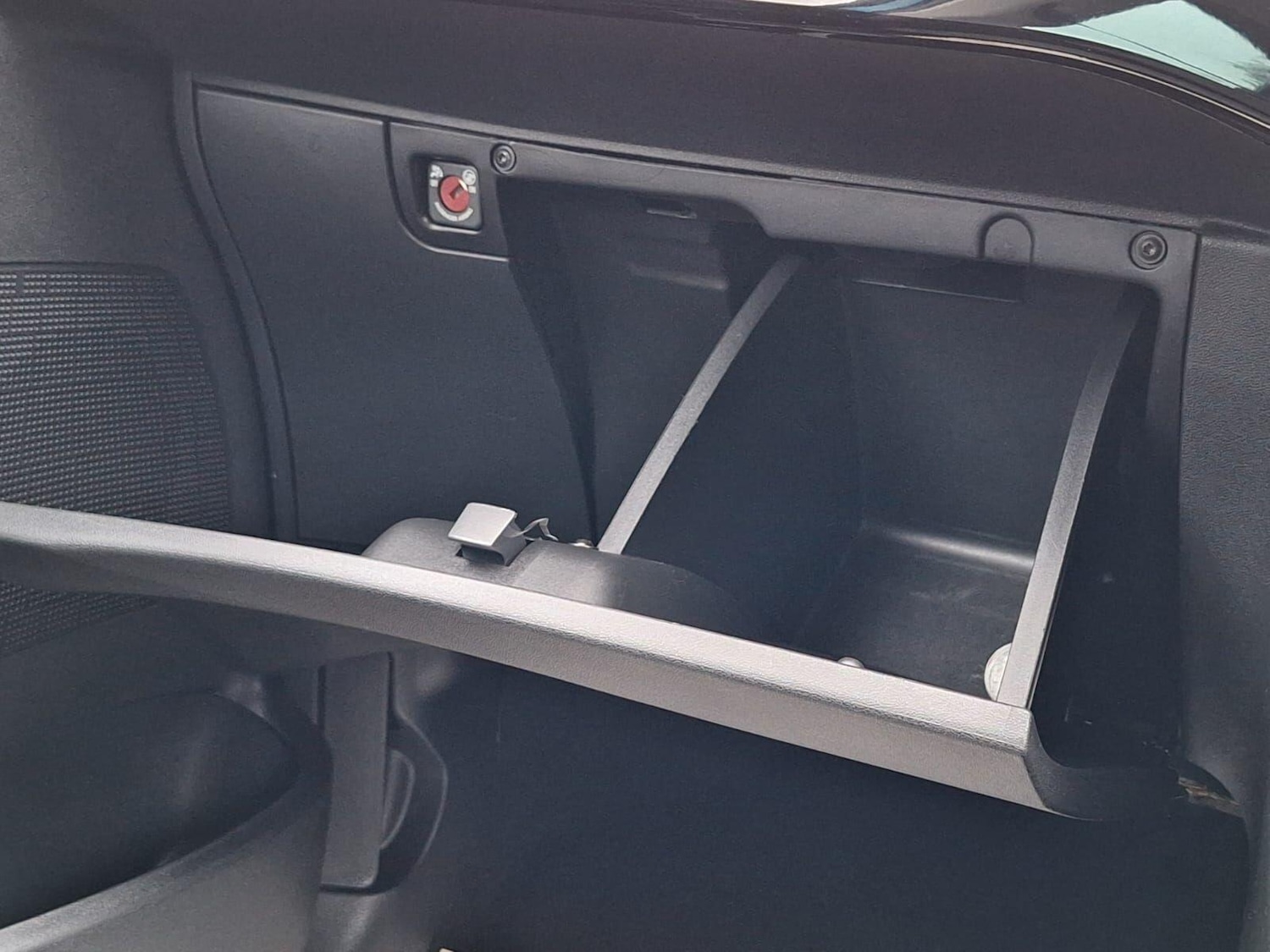 Used Citroen C3 2016 for sale - 76586775: Photo 35