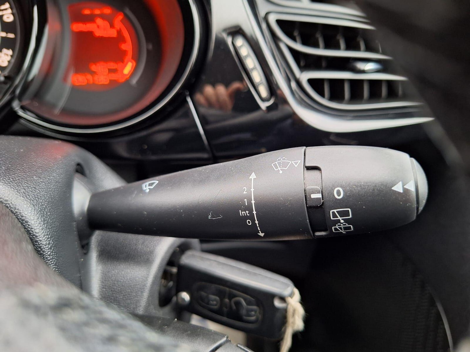 Used Citroen C3 2016 for sale - 76586775: Photo 37