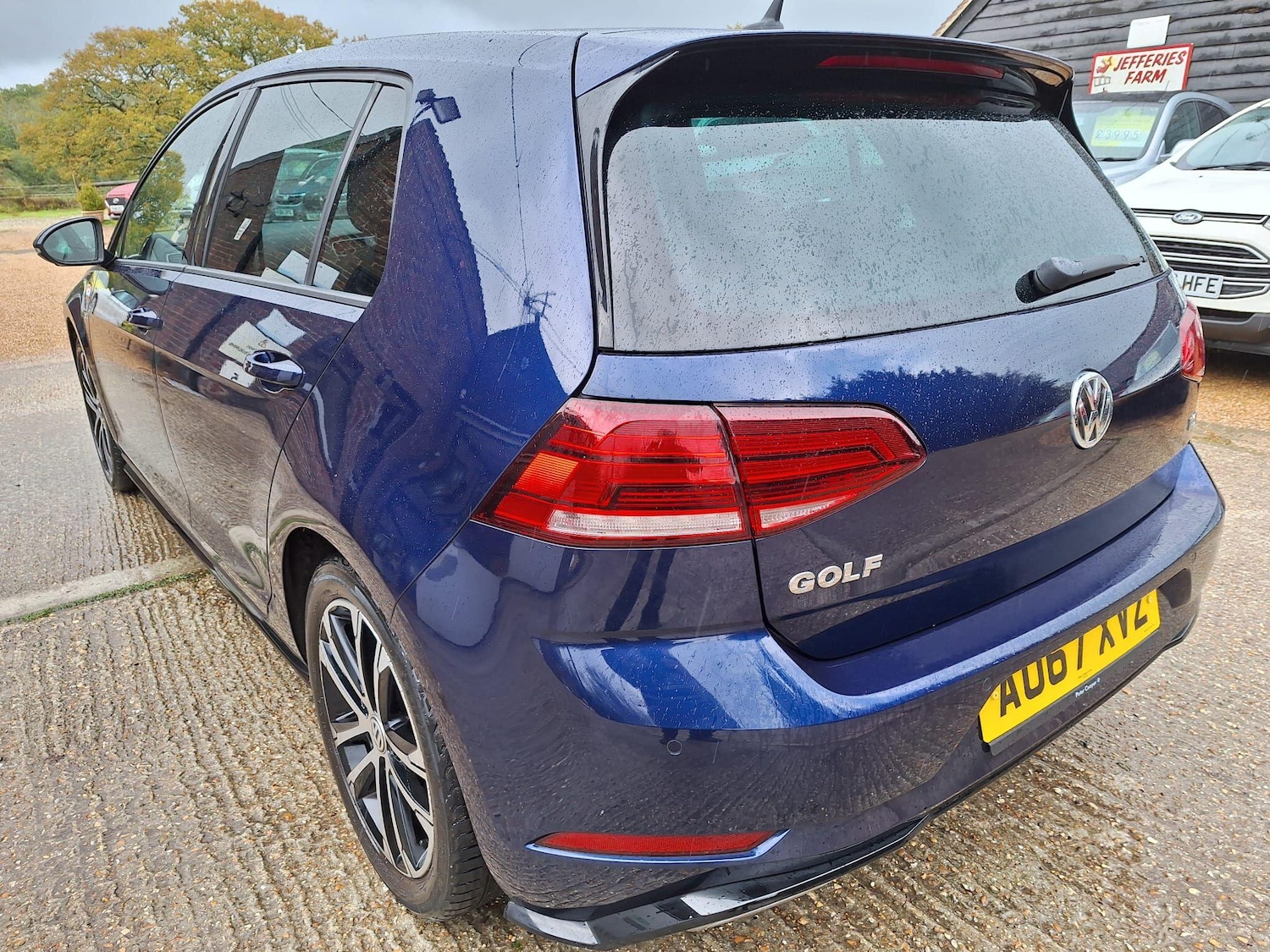 Used Volkswagen Golf 2017 for sale - 76327991: Photo 6