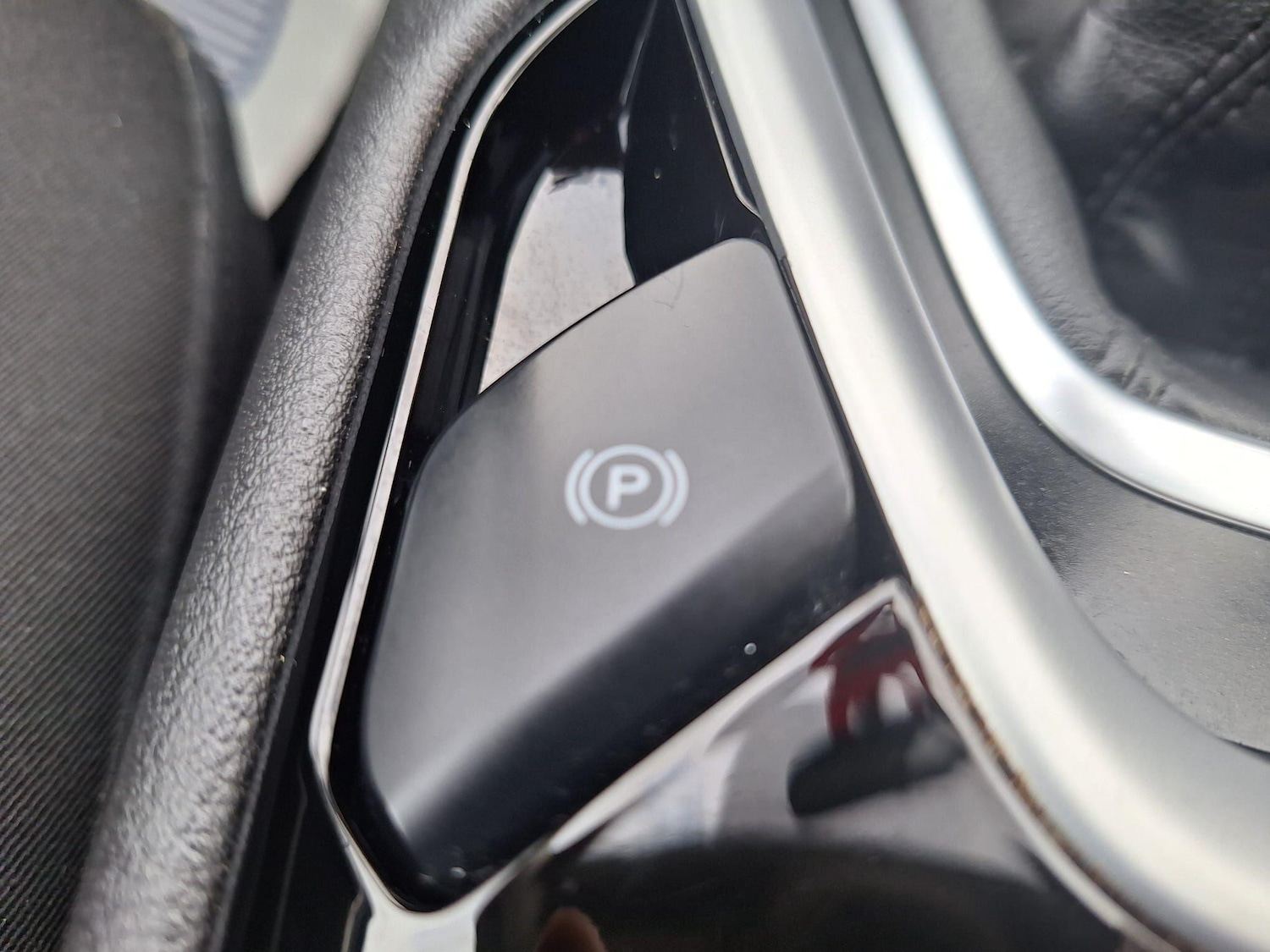 Used Ford Mondeo 2014 for sale - 76552197: Photo 27