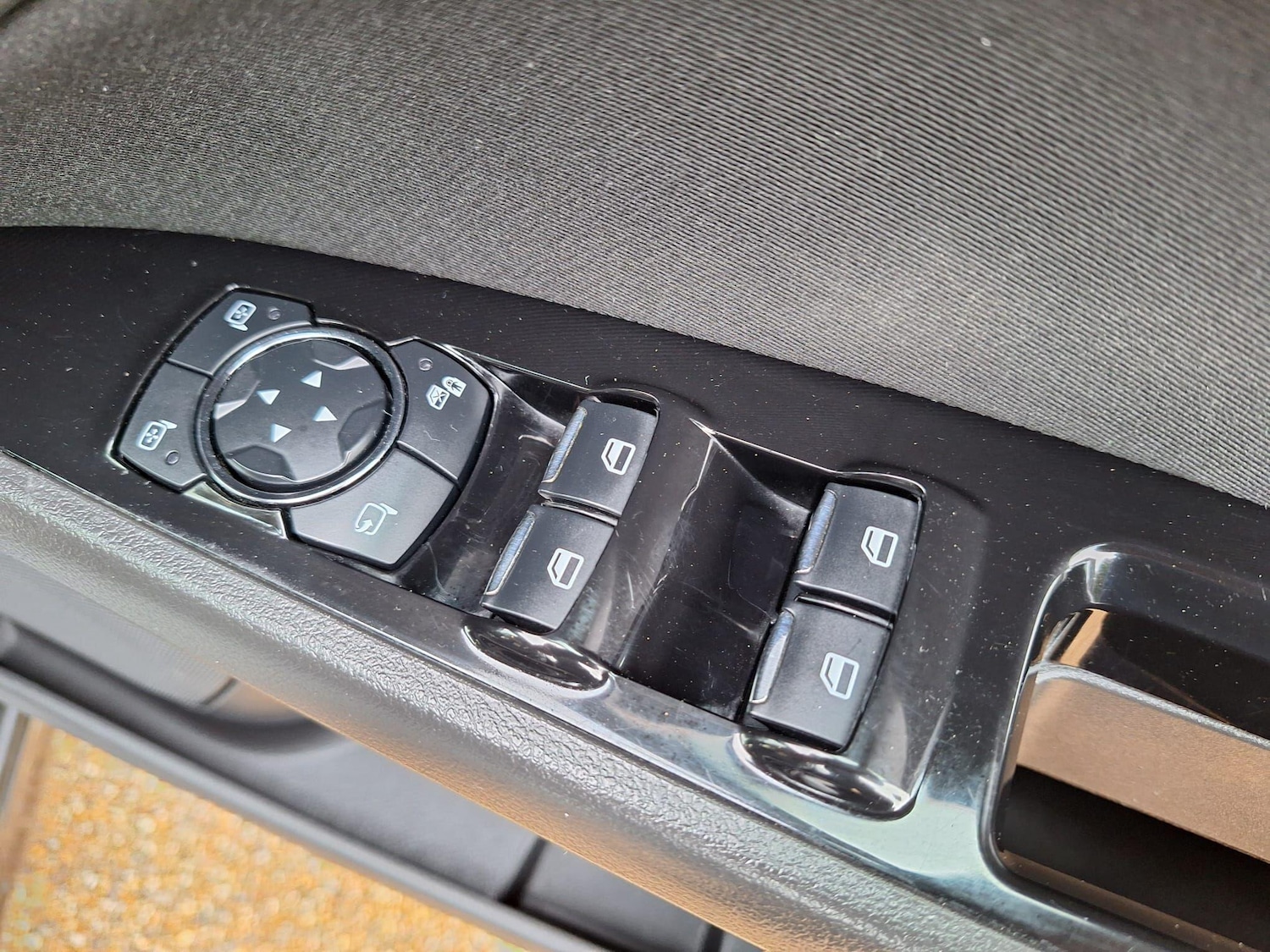 Used Ford Mondeo 2014 for sale - 76552197: Photo 44