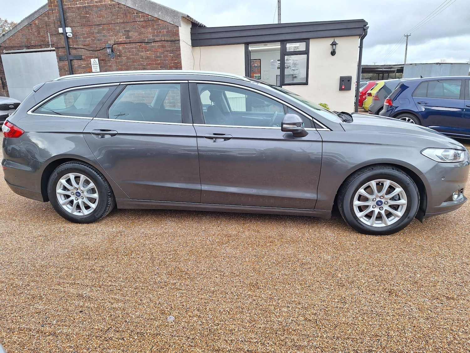 Used Ford Mondeo 2014 for sale - 76552197: Photo 7