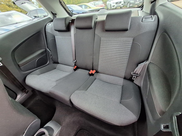 Used Volkswagen Polo 2011 for sale - 76310079: Photo 11