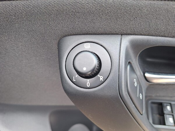 Used Volkswagen Polo 2011 for sale - 76310079: Photo 19