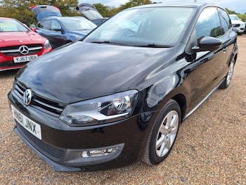 Used Volkswagen Polo 2011 for sale - 76310079: Photo 3