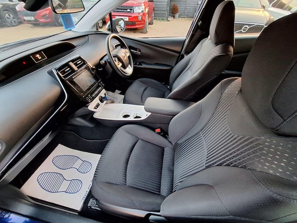 Used Toyota Prius 2016 for sale - 76285533: Photo 10