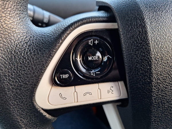Used Toyota Prius 2016 for sale - 76285533: Photo 23